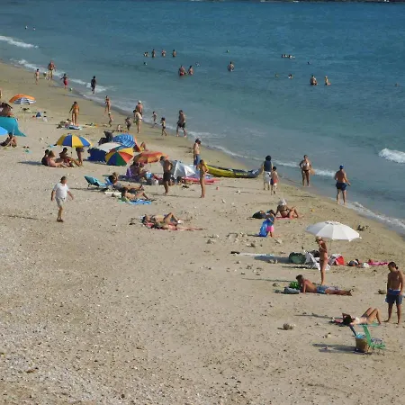 Paradise Apartahotel