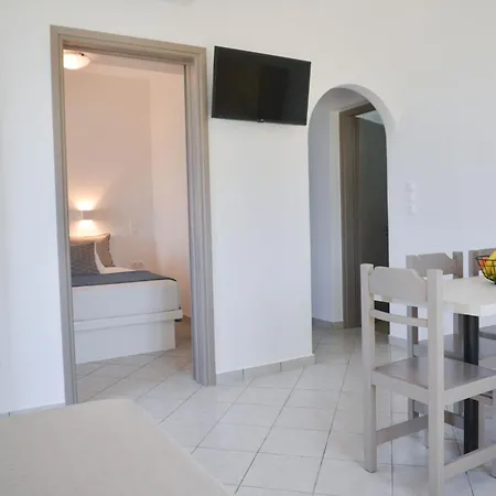 Paradise Apartahotel Agiassos