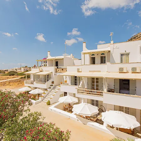 Apartahotel Paradise 4*