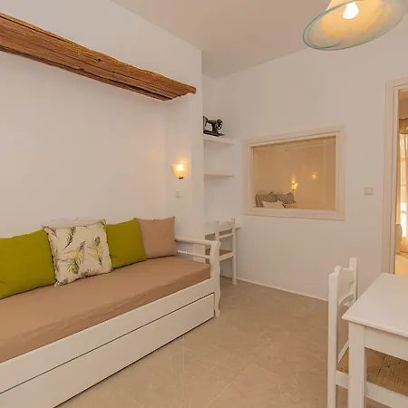 Paradise Apartahotel 4*