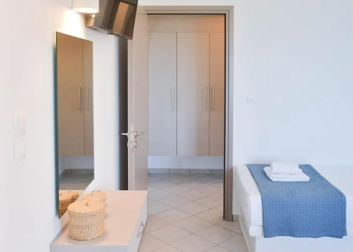 アパートホテル Paradise