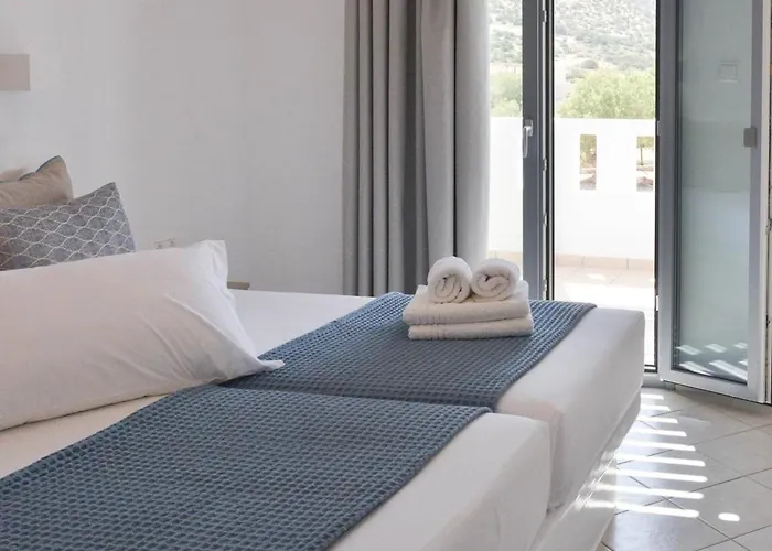 Lägenhetshotell Paradise 4*