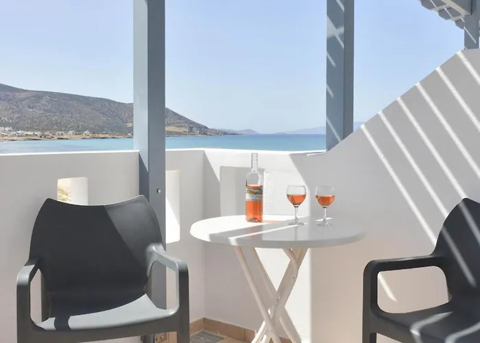 アパートホテル Paradise 4*