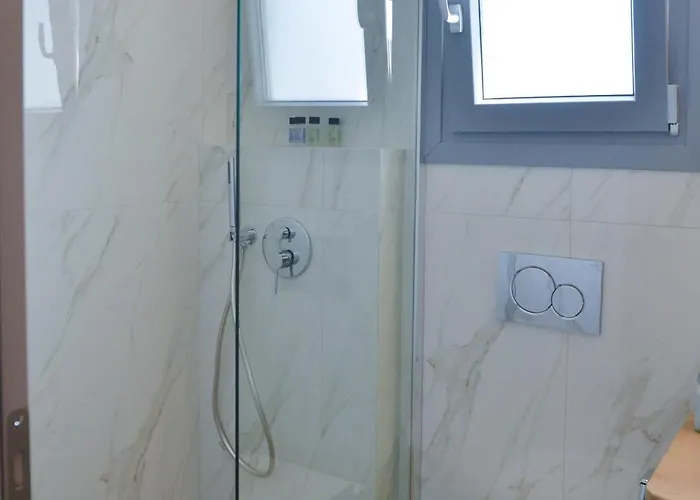 Paradise アパートホテル 4*